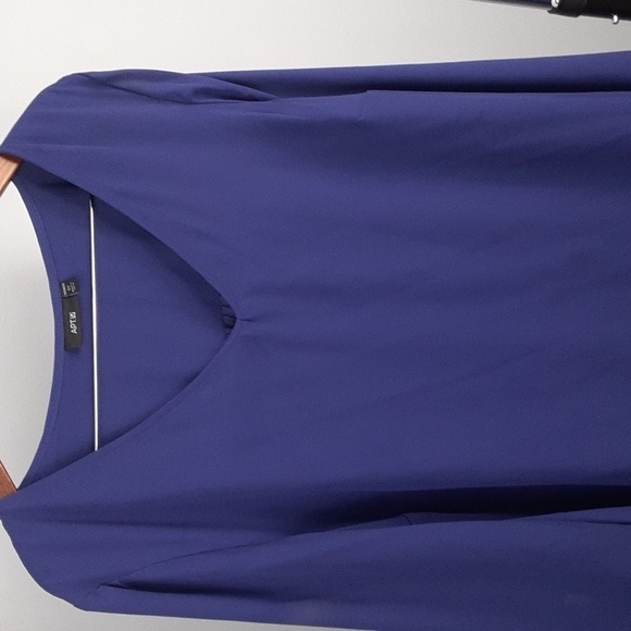 Apt. 9 V-Neck Indigo Navy Loose Fit Asymmetrical Long Sleeve Blouse - Picture 2 of 8